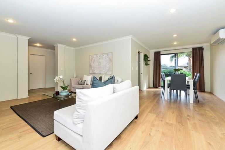 Photo of property in 4 Azure Place, Huntington, Hamilton, 3210