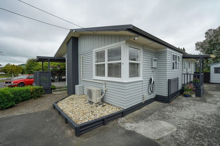 Photo of property in 37 Frederick Drive, Dinsdale, Hamilton, 3204