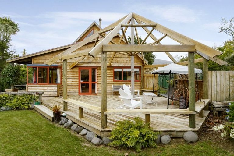 Photo of property in 19 Kutai Street, Turangi, 3334