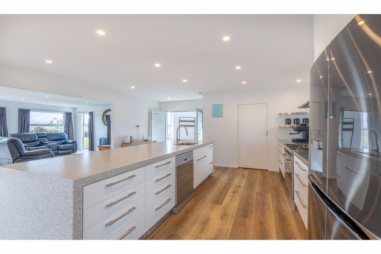 Photo of property in 175 Kennedys Hill Road, Cust, Rangiora, 7471