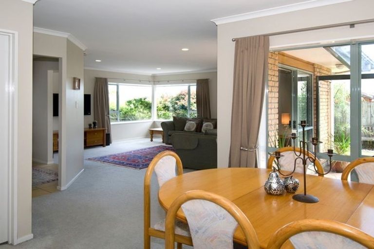 Photo of property in 66 Bob Charles Drive, Golflands, Auckland, 2013