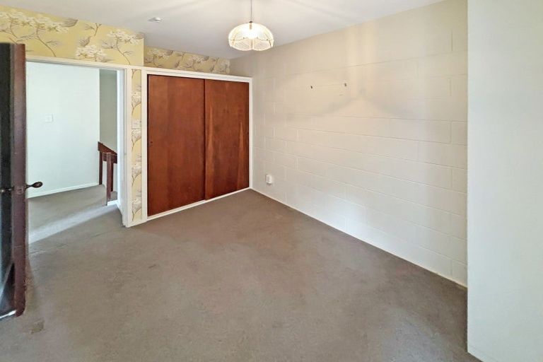 Photo of property in 1/99 Aikmans Road, Merivale, Christchurch, 8014