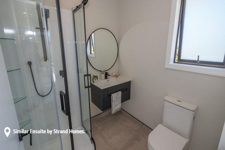 Photo of property in 4 Frangipani Close, Glenbervie, 0173