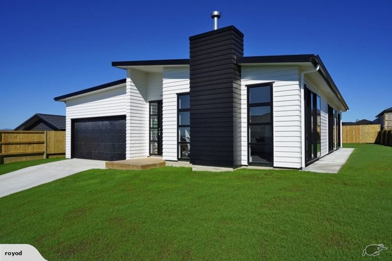 Photo of property in 4 Waitihi Way, Rototuna North, Hamilton, 3210