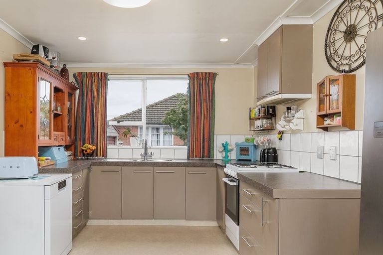 Photo of property in 8 George Street, Waimate, 7924
