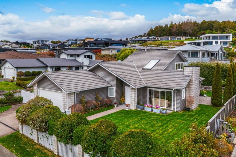 Photo of property in 12 Coprosma Crescent, Waipahihi, Taupo, 3330