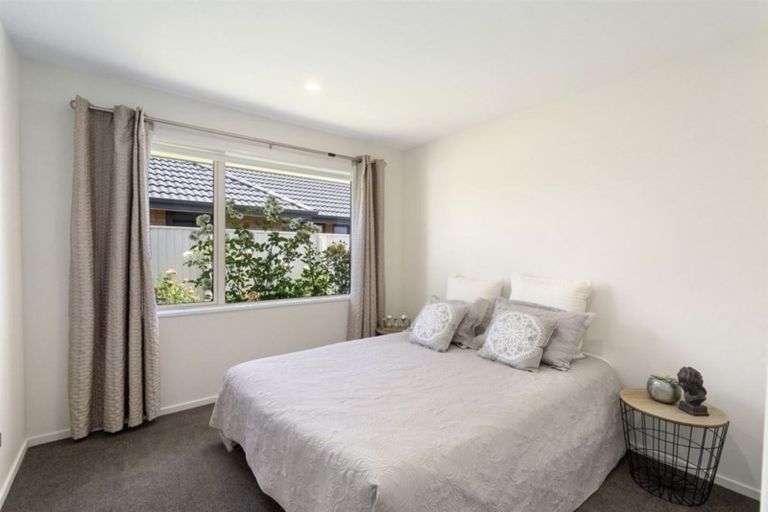 Photo of property in 19 Famille Close, Yaldhurst, Christchurch, 8042