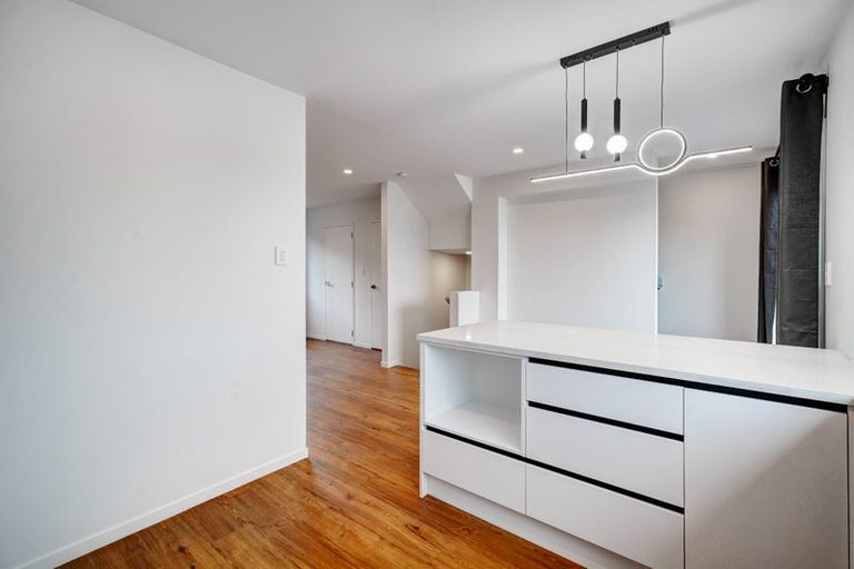 Photo of property in 6/63 Gardner Avenue, New Lynn, Auckland, 0600