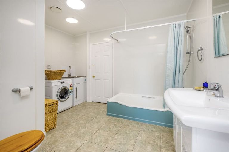 Photo of property in 1/10 Coxhead Road, Manurewa, Auckland, 2102