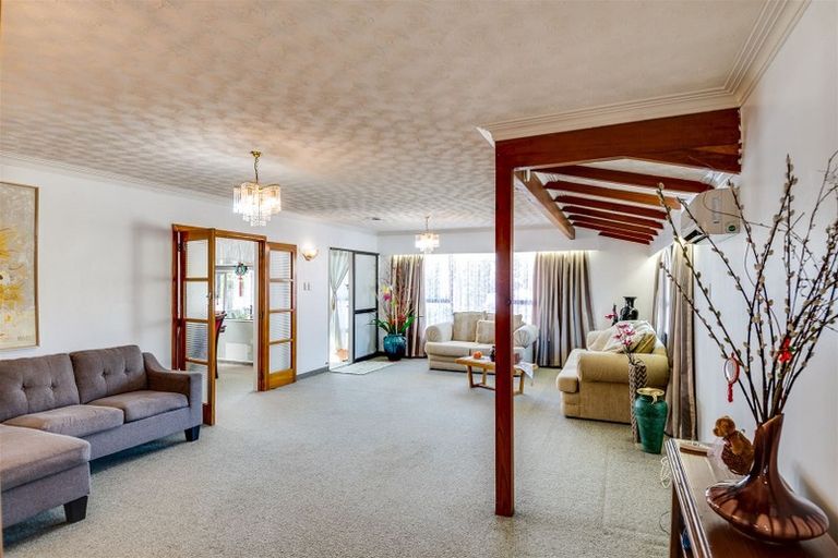 Photo of property in 319 Kennedy Road, Onekawa, Napier, 4110