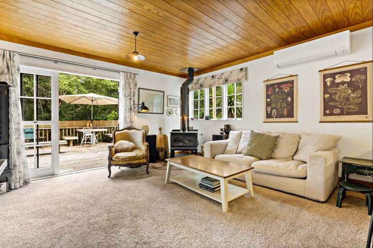 Photo of property in 21 Dormer Road, Kaukapakapa, Helensville, 0875