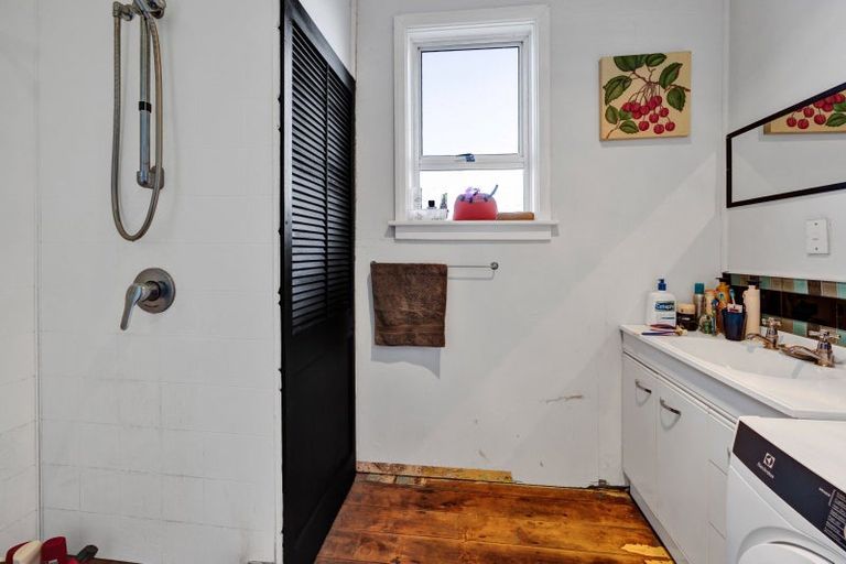 Photo of property in 84 Mawhitiwhiti Road, Normanby, Hawera, 4675