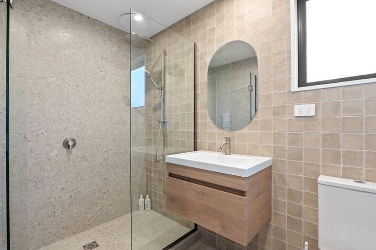 Photo of property in 49b Browns Road, St Albans, Christchurch, 8014