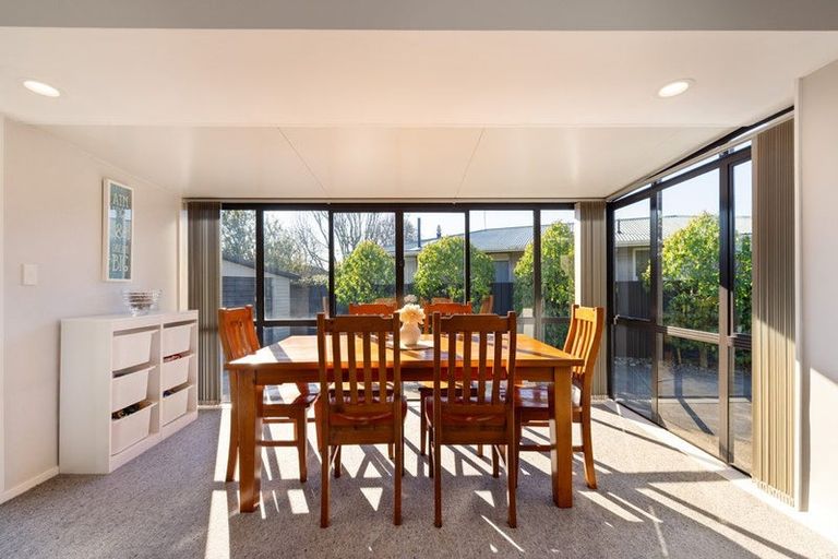 Photo of property in 23 Glenora Place, Hornby, Christchurch, 8042