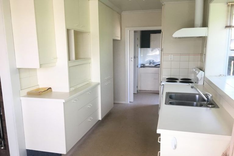 Photo of property in 156 Burwood Road, Burwood, Christchurch, 8083