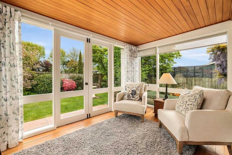 Photo of property in 35a Hamilton Avenue, Ilam, Christchurch, 8041