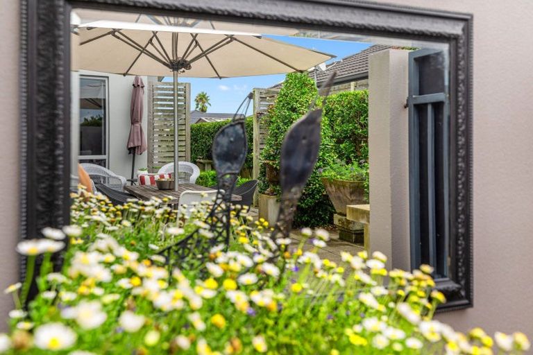 Photo of property in 22 Oceania Sands Way, Papamoa Beach, Papamoa, 3118