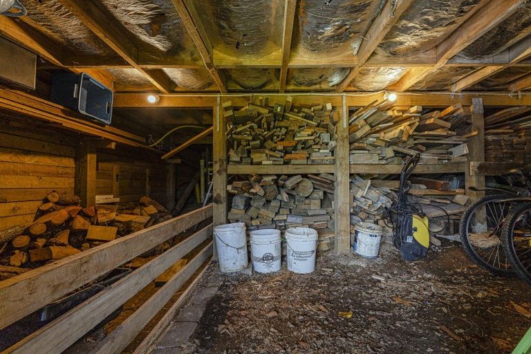 Photo of property in 2 Pohutukawa Grove, Whitianga, 3510