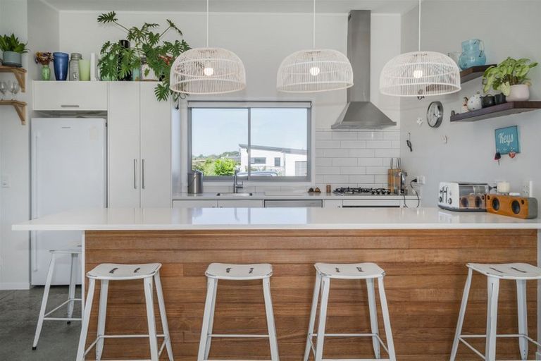 Photo of property in 5 Summer Lane, Tairua, 3508