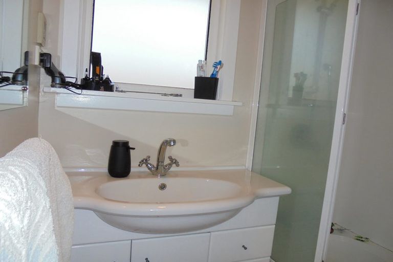 Photo of property in 11 Everest Street, Burnside, Christchurch, 8053