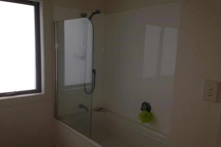 Photo of property in 60 Rua Avenue, Waitarere Beach, Levin, 5510