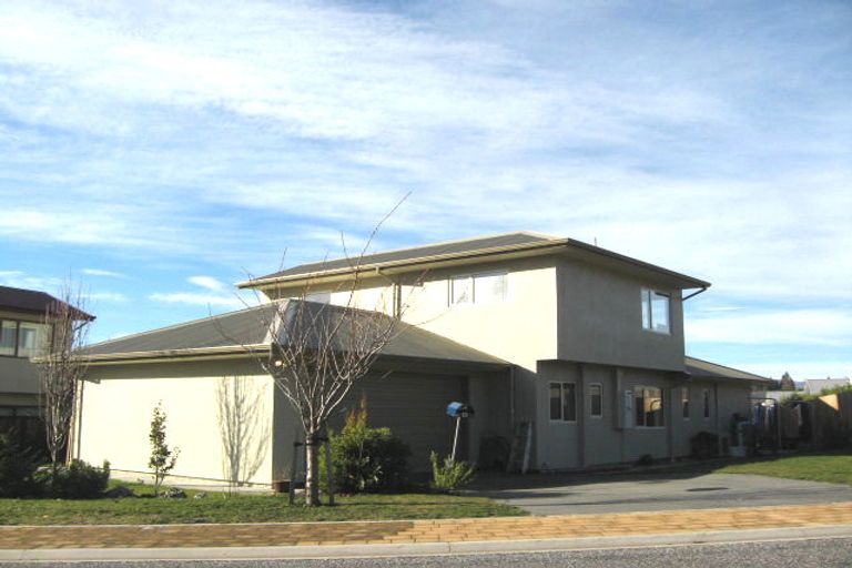 Photo of property in 1a Hyland Street, Wanaka, 9305