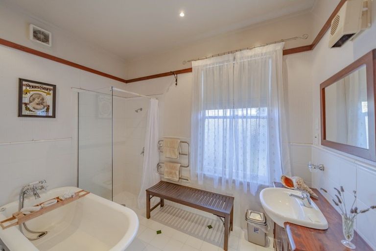 Photo of property in 2 Miller Street, Otane, 4202