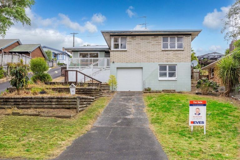 Photo of property in 23 Huia Avenue, Forest Lake, Hamilton, 3200