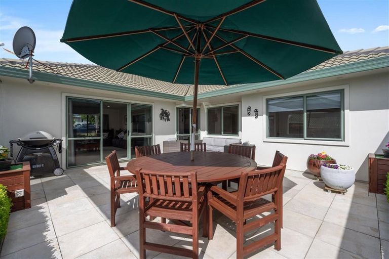 Photo of property in 57 Basley Road, Owhata, Rotorua, 3010