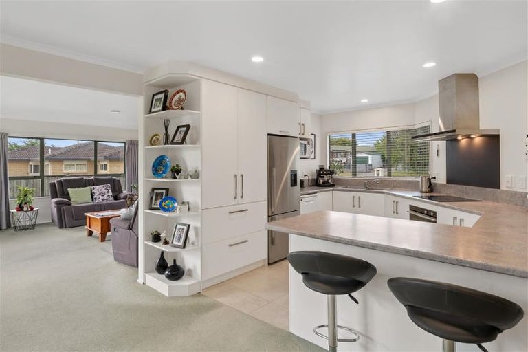 Photo of property in 57 Basley Road, Owhata, Rotorua, 3010