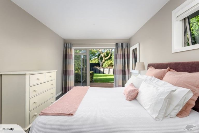 Photo of property in 41 Te Awakura Terrace, Mount Pleasant, Christchurch, 8081