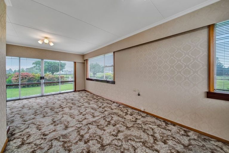 Photo of property in 48 High Street, Eltham, 4322