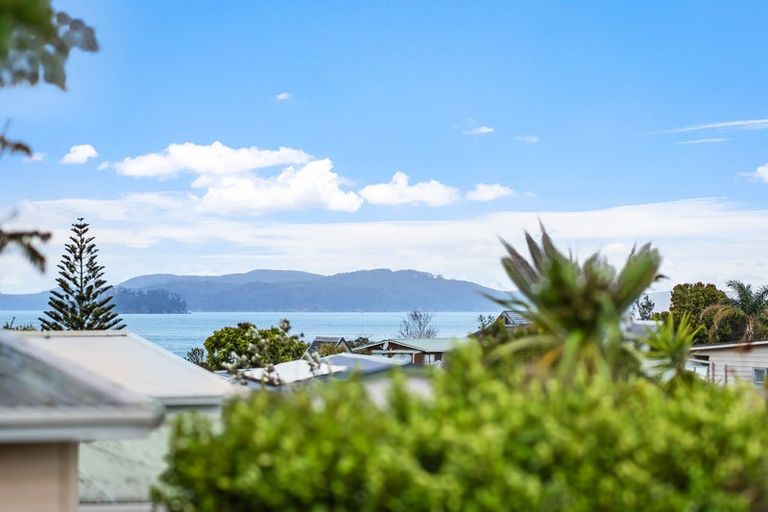 Photo of property in 22 Kawau View Road, Snells Beach, 0920