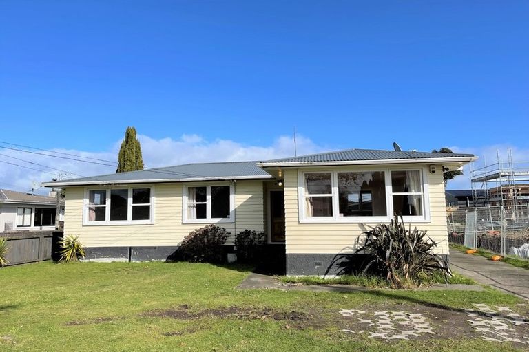 Photo of property in 52a Cosgrave Road, Papakura, 2110