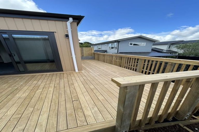 Photo of property in 5 Taukahiwi Road, Pukekohe, 2120