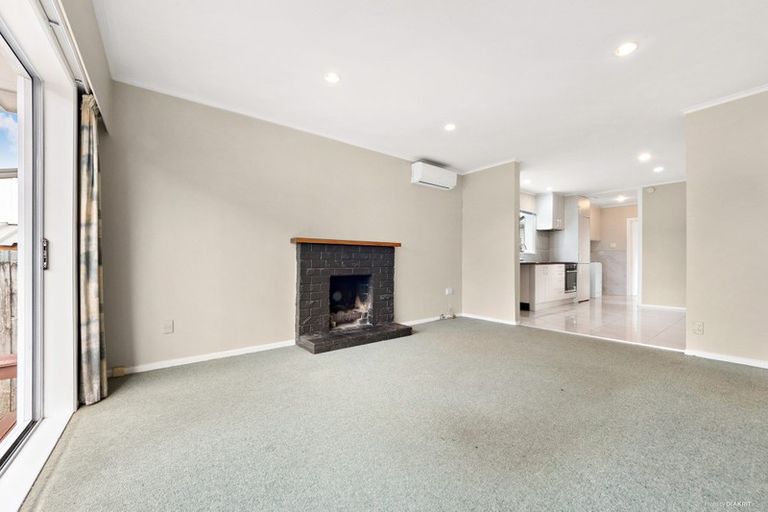 Photo of property in 179a Portage Road, New Lynn, Auckland, 0600