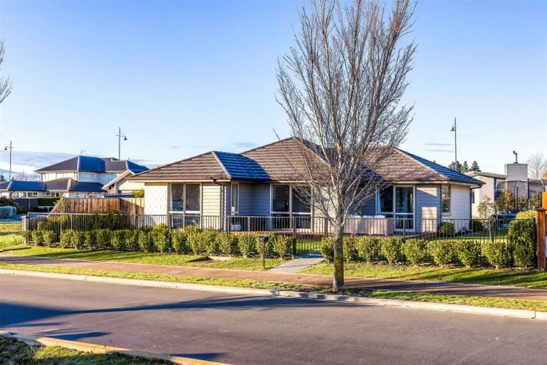 Photo of property in 5 Hikuraki Street, Pegasus, 7612