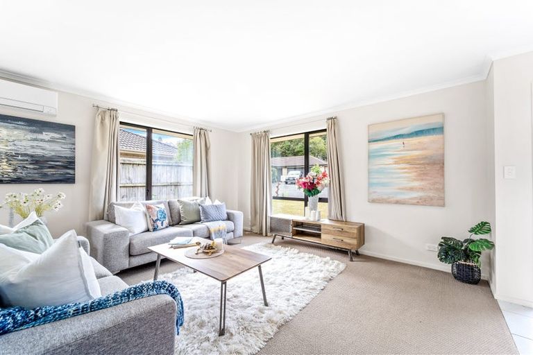 Photo of property in 21h Bonita Avenue, Stanmore Bay, Whangaparaoa, 0932