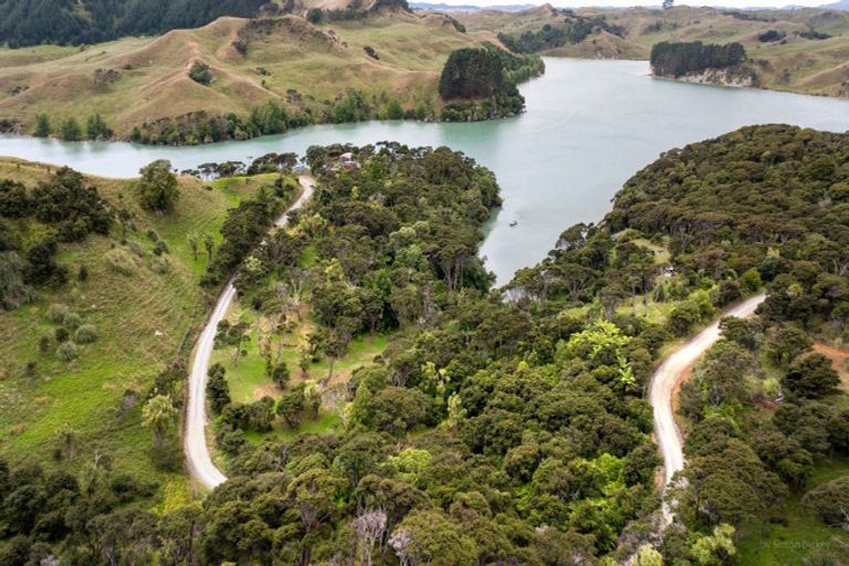 Photo of property in 505 Te Akau Wharf Road, Te Akau, Ngaruawahia, 3793