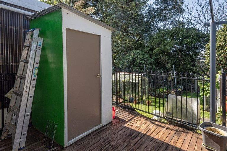 Photo of property in 45 First Avenue, Avenues, Whangarei, 0110