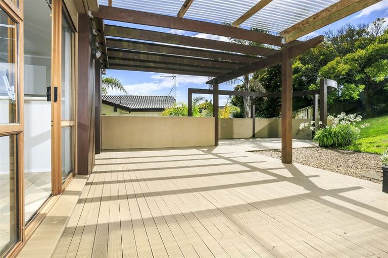 Photo of property in 14 Galaxy Drive, Mairangi Bay, Auckland, 0630