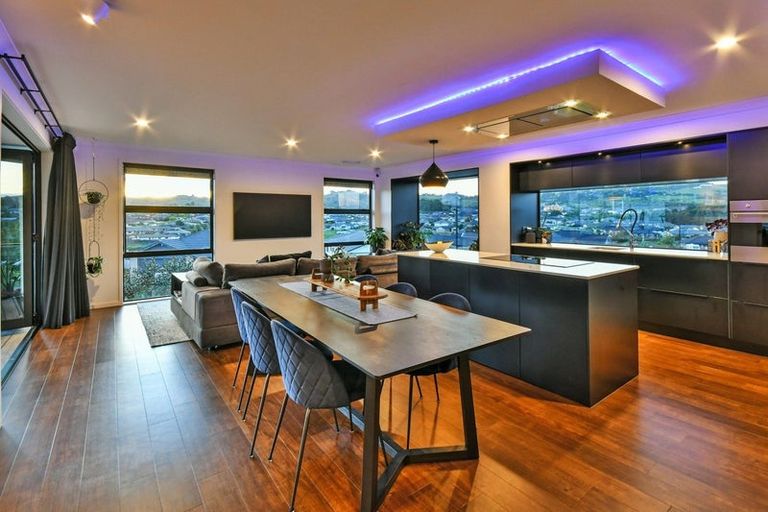 Photo of property in 62 Hillpark Drive, Pokeno, 2402