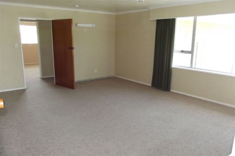 Photo of property in 9 Churchill Place, Waimate, 7924