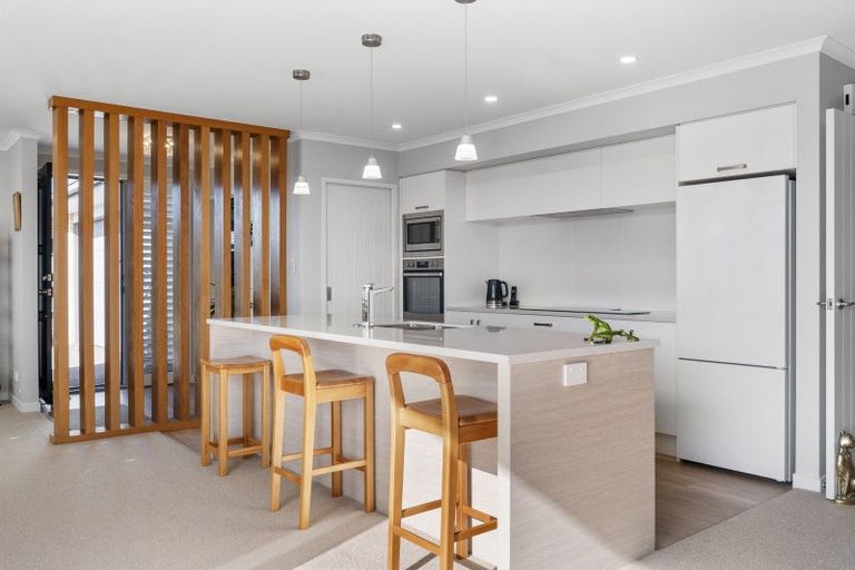 Photo of property in 14 Cassinia Close, Papamoa Beach, Papamoa, 3118