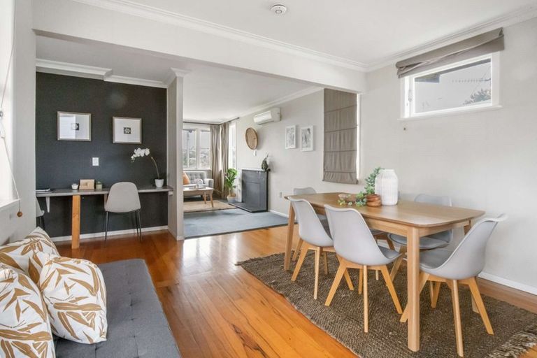 Photo of property in 64 Kingswood Road, Brookfield, Tauranga, 3110