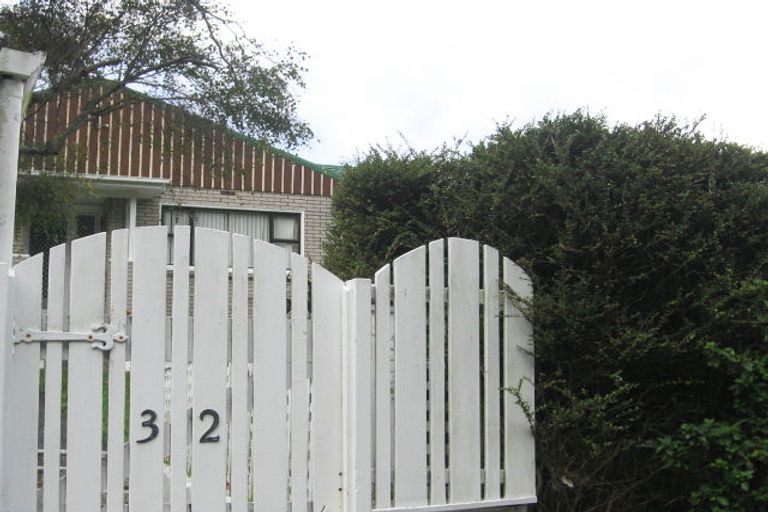 Photo of property in 32 Sunshine Avenue, Karori, Wellington, 6012