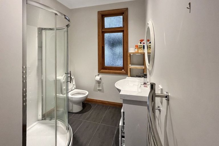 Photo of property in 38 Guy Avenue, Takaro, Palmerston North, 4410