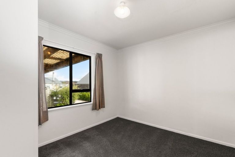 Photo of property in 11 Iles Road, Lynmore, Rotorua, 3010