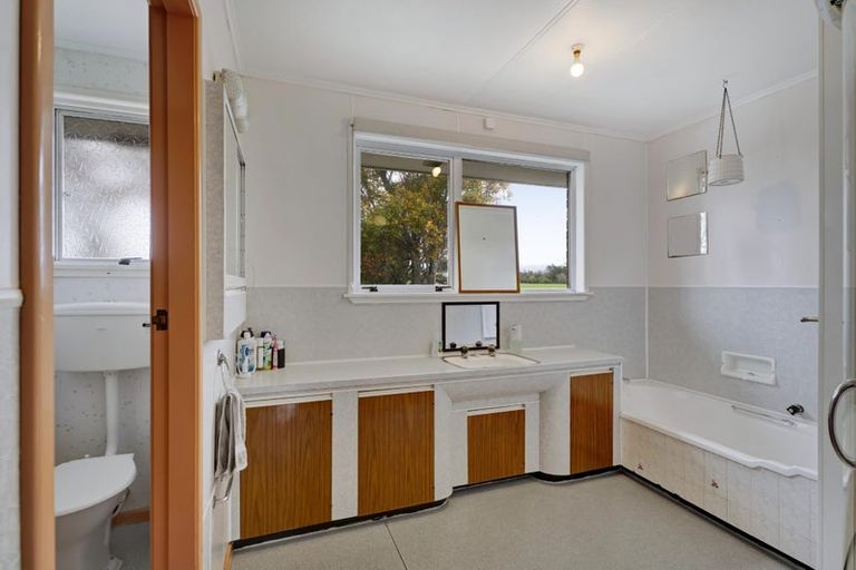 Photo of property in 1634 Mountain Road, Inglewood, 4386