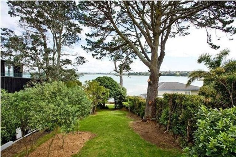 Photo of property in 63a Beresford Street, Bayswater, Auckland, 0622